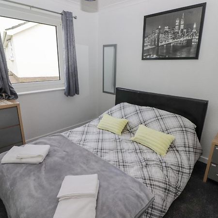סוואנסי 48 Gower Holiday Village מראה חיצוני תמונה