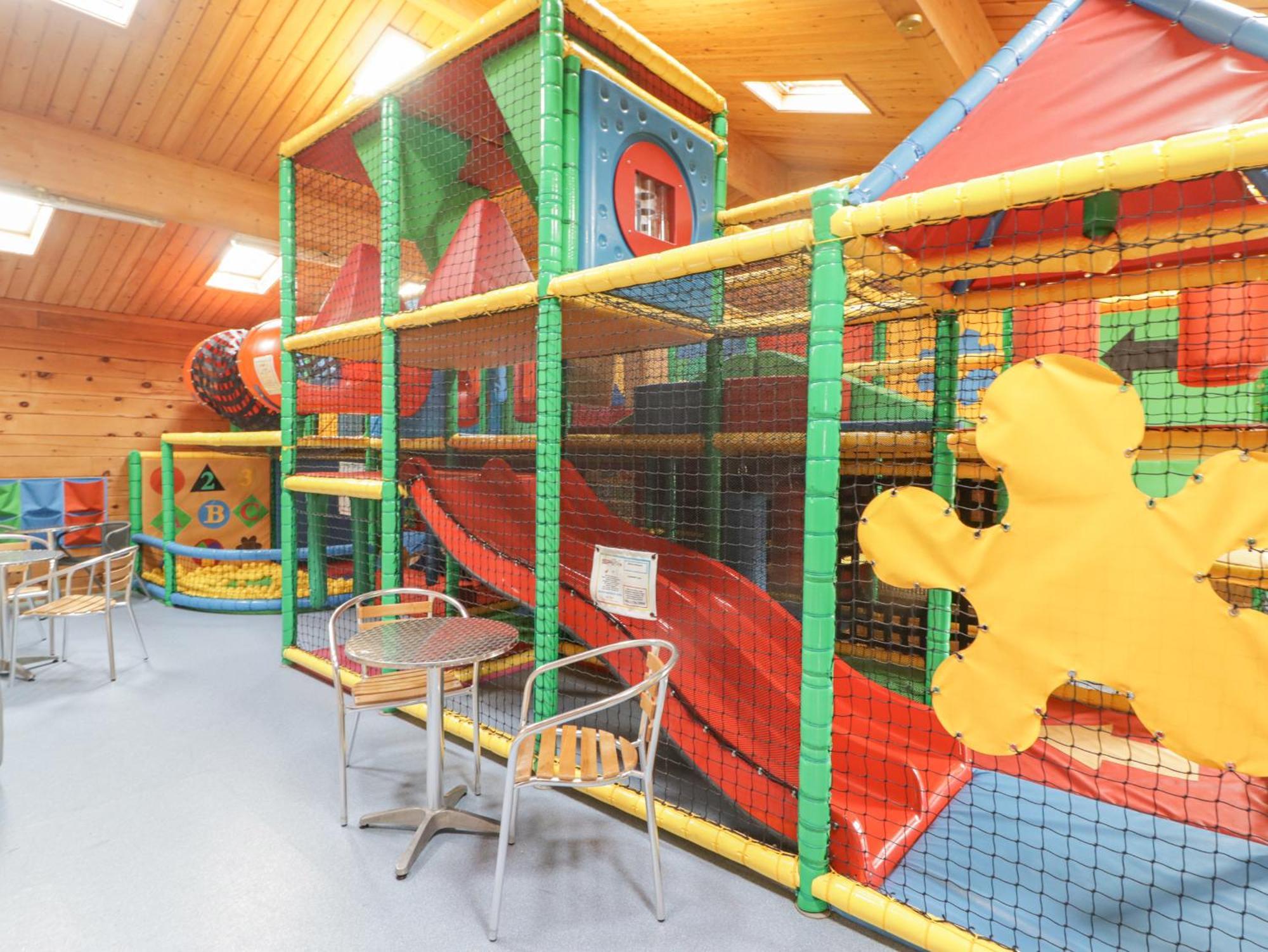 סוואנסי 48 Gower Holiday Village מראה חיצוני תמונה